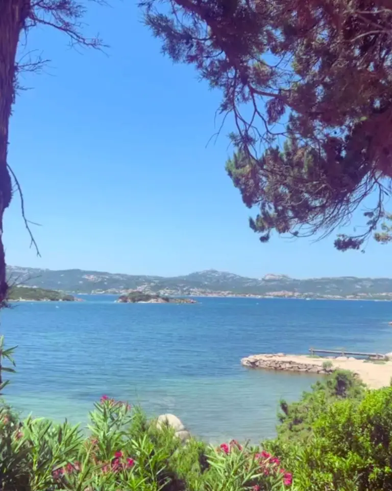 Living In Italy As An American (Tips & Tricks)