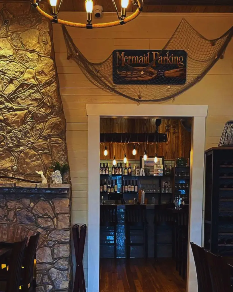 11+ Best Anna Maria Island Florida Restaurants (Local Approved)